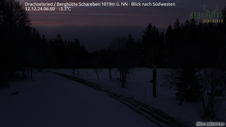 Ausblick von der Berghütte Schareben>