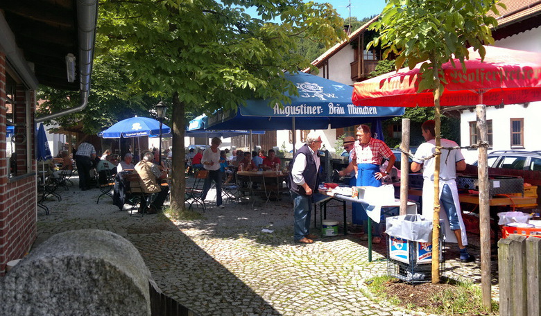 Biergarten Hackerbräu