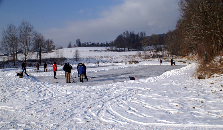 Eisstockschießen in Böbrach.