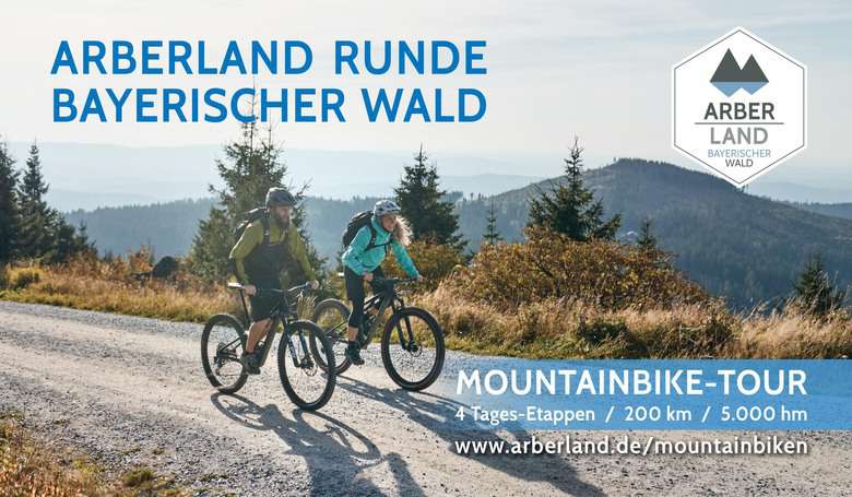 Plakat mit zwei Mountainbikern und Infos zu Mountainbike-Touren