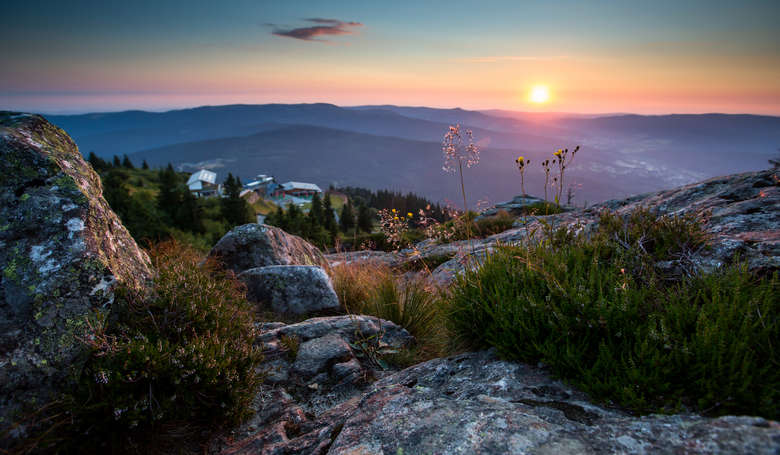 Sonnenuntergang am Berg